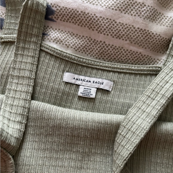 AE Top - Picture 2 of 3